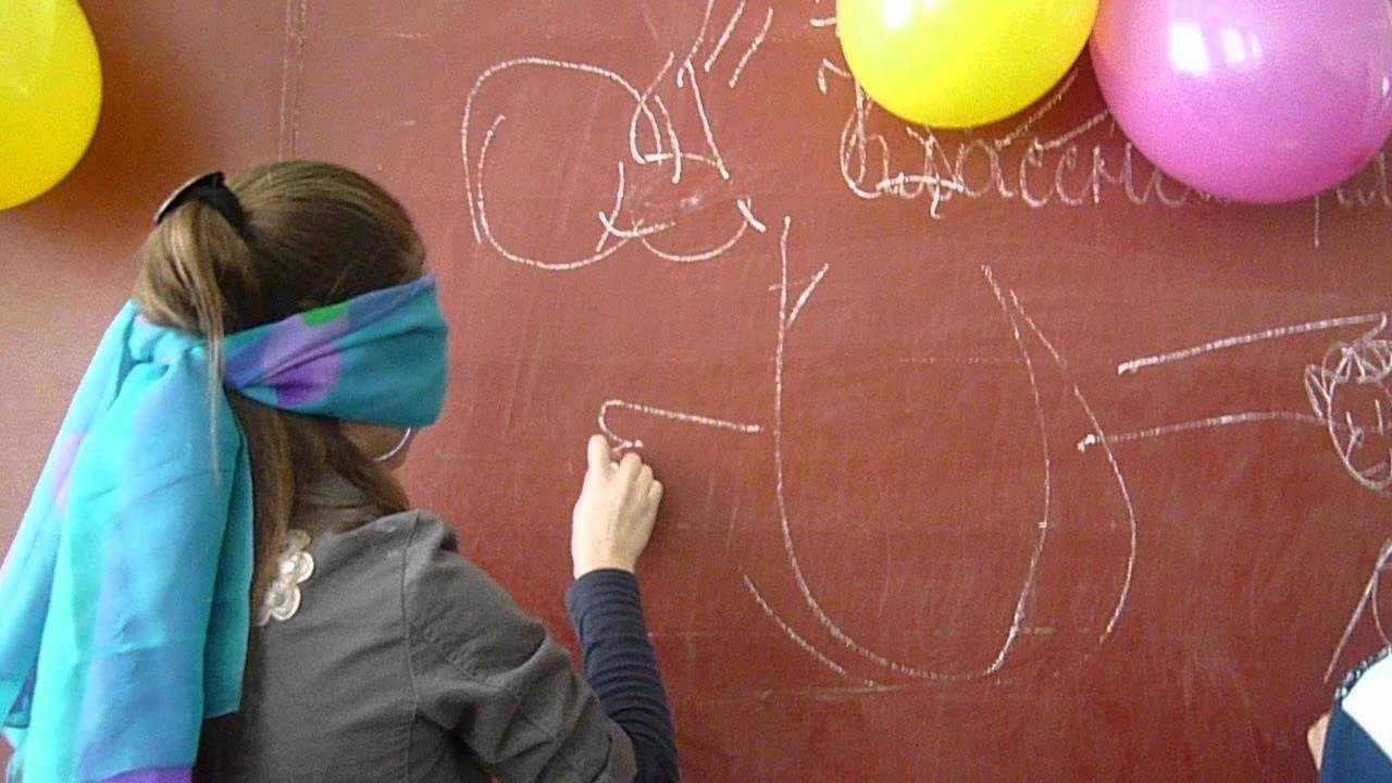 рисование с закрытыми глазами. люди в кругу с закрытыми глазами. закрой глаза представь. закрой глаза представь уют картинки. стихи я тихонько глаза закрываю.