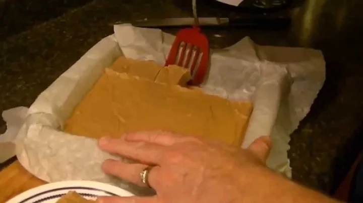 How To Make Easy Homemade Peanut Butter Fudge