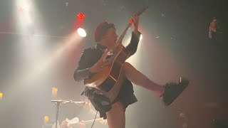 YUNGBLUD - Strawberry Lipstick (Leeds 14/9/21)