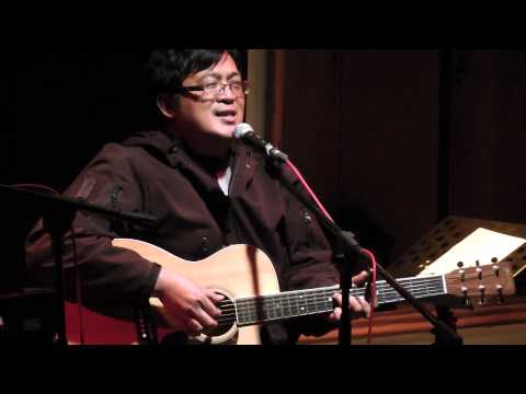 b6_汪智博_飄洋過海來看你 (唱作聚家@鐵花村 20120208).MTS