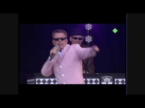 Madness Live Pinkpop 2009 Baggy Trousers 