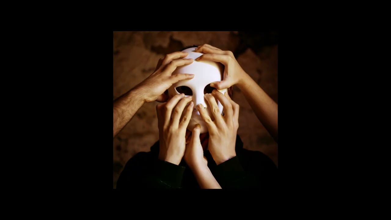 Break The Silence (깨지지 않는 침묵)