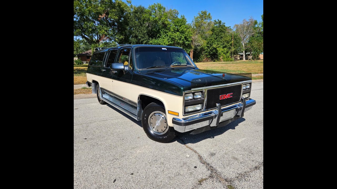 1990 GMC Suburban R1500 3rd Row Passenger Sport Utility Vehicle • k9motors.com