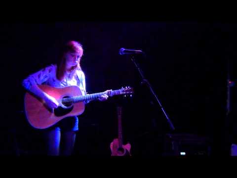 Orla Gartland Live