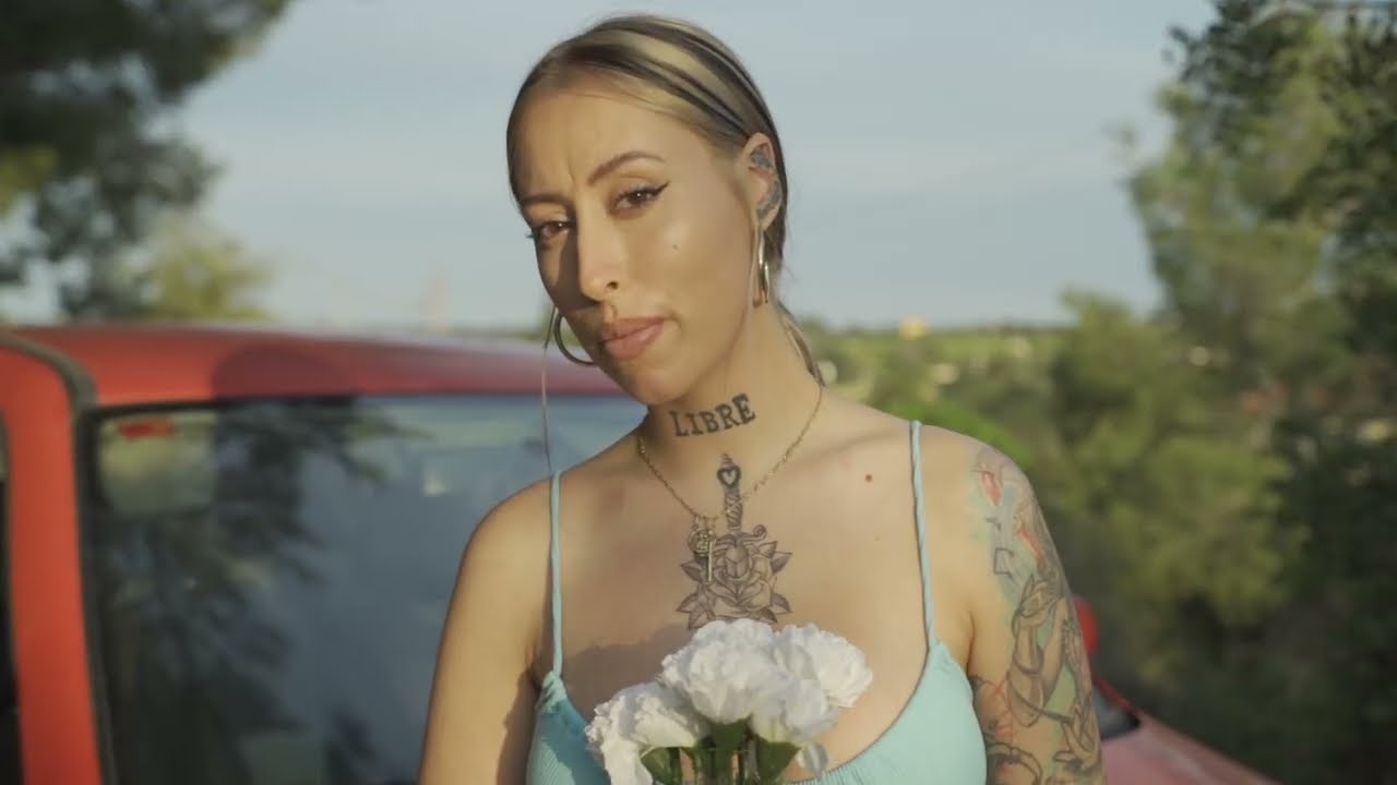 Lara Taylor  -  Señal