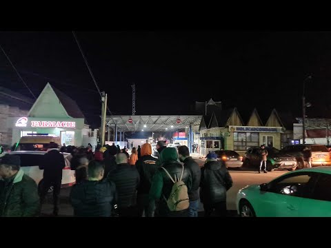 Украинские беженцы в пункте Атаки-Могилев-Подольск. Стрим NM