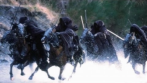 Le Seigneur Des Anneaux 1 - Chevaux Aquatiques (Scène Mythique)