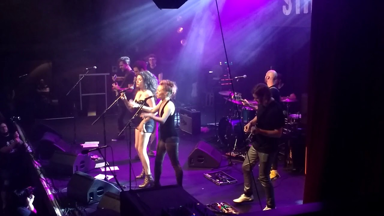 Don't Stop Me Now - Frank Turner & Felix Hagan and the Family 24/8/17 O2 Ritz Manchester