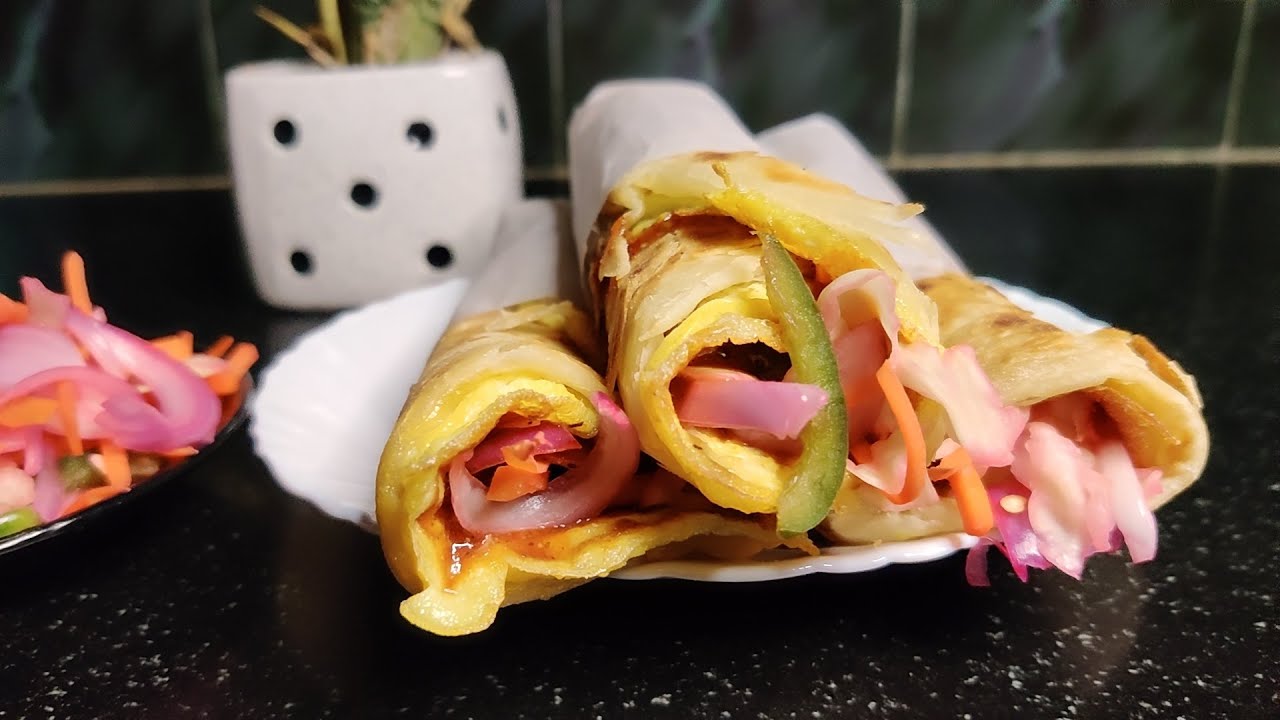 Kolkata Style Egg Roll How to make Kati Roll at Home Anda Roll