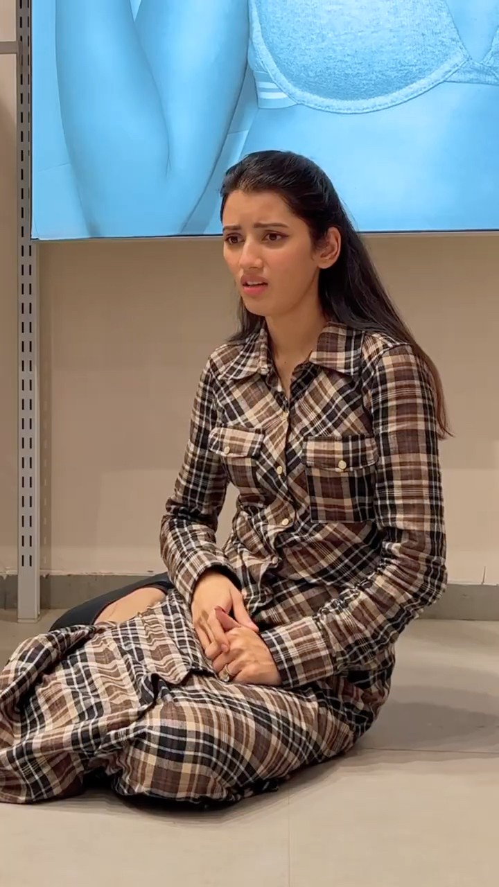 Nanad Ne Karwayi Neetu Ko Shopping ?️ ? #neetubisht #nanadbhabi #trending #trendingshorts #comedy