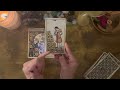 HOW ARE YOU MANIFESTING ABUNDANCE ✨Daily Tarot Reading