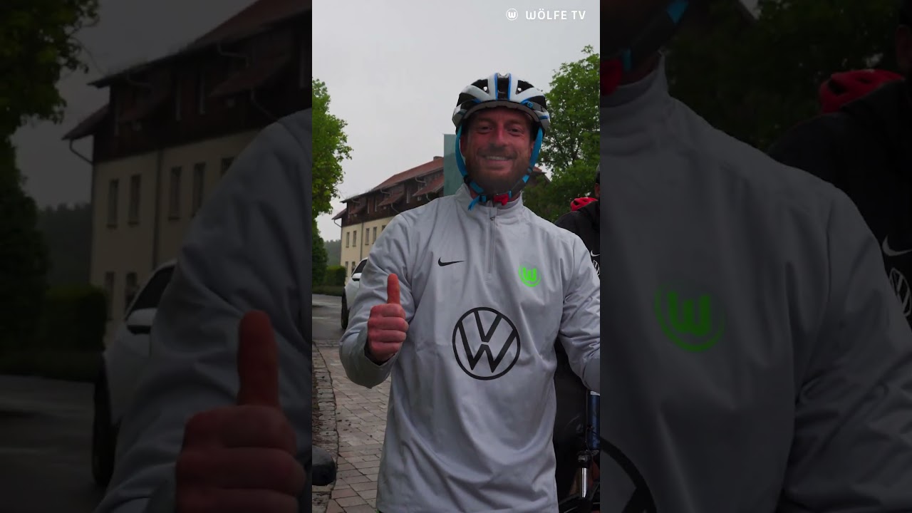 Der Capitano muss treten 🚴🏼‍♂️ #vflwolfsburg