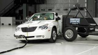 2008 Chrysler Sebring convertible side IIHS crash test