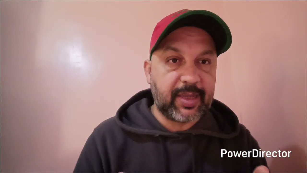 اليتيم طلع عند لفيقة تيكدب على بنت الناس ونادية فرشاتو في لايف 