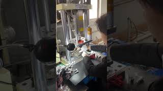Factory Manufacture Wholesale Truck Cable Assembly Auto Car Battery Terminal