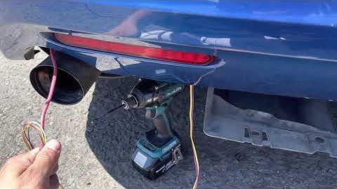 Dashcam and rear reflector LED install 2005 Acura TSX