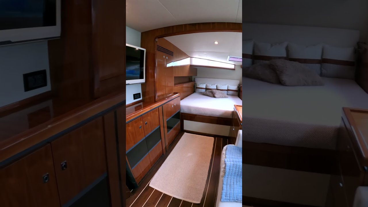 ⁣This Catamaran is the Business! 💨 HH Catamarans HH66, NO CODE
