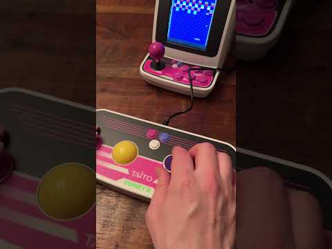 It's ARKANOID on