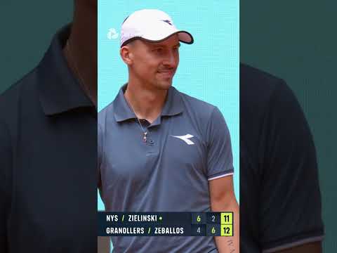 Видео: FOUR Lets On Match Point 