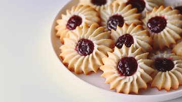 Shortbread Cookies with Raspberry Jam