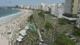 Massive crowds show support for Bolsonaro in Rio