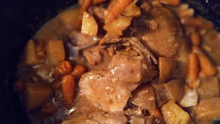 Crockpot Smothered Pork chops with Potatoes And Carrots Delicious ?