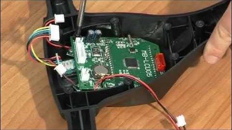 Motocaddy Technical Video : Replacing the S3 Circuit Board