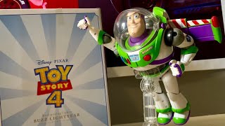 Takara TOMY Real Posing Buzz Lightyear Action Figure Review