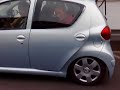 5 personen in einem aygo