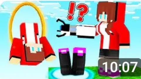 MAIZEN _ JJ SISTER Using PORTAL GUN With JJ in VILLAGE__ - Minecraft Animation JJ _ Mikey