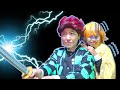 【寸劇】いよいよ鬼狩り!?怖がり善逸、炭治郎の刀が変? 鬼滅の刃なりきりごっこ遊び ものボケ親子コント