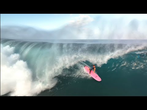 SCORING EARLY SEASON PIPELINE! (North Shore Hawaii)