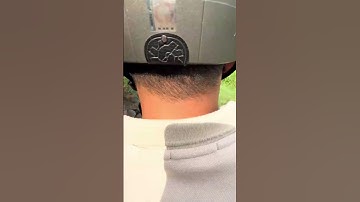 Người yêu tặng hoa