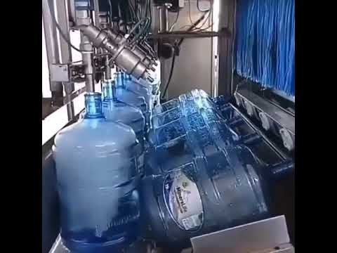 Производство бутилированной питьевой воды. Бизнес идея #shorts #бизнесидея #tehnics