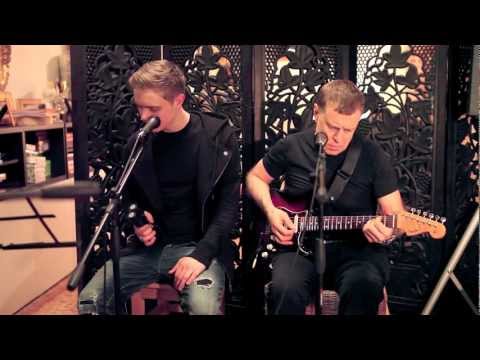 KReeD и Николай Булаткин - 'Просыпайся' под гитару