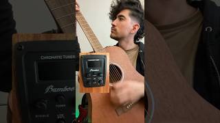 ¿CAMBIA EL SONIDO CUANDO CONECTAMOS UNA GUITARRA ELECTROACÚSTICA? Bamboo Guitars #guitarrista