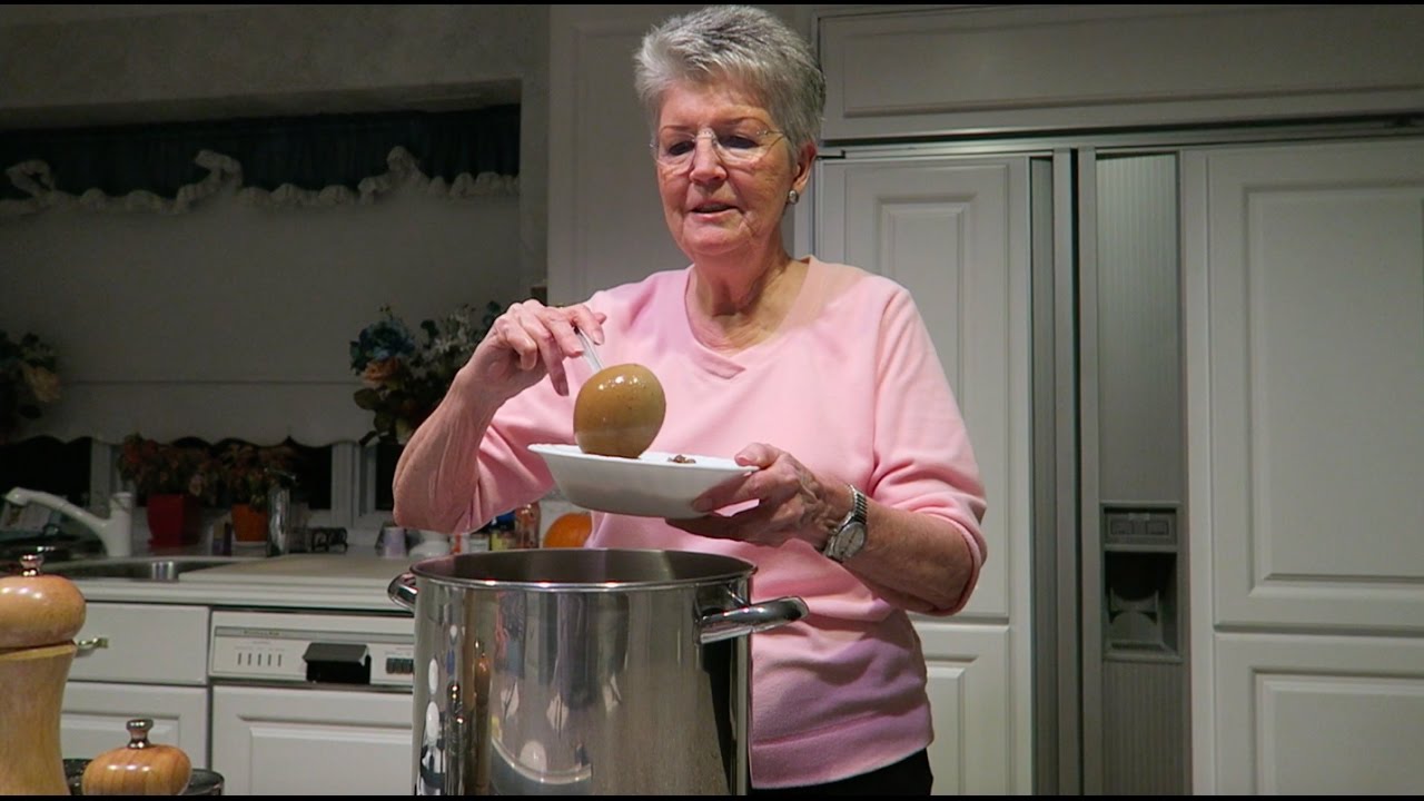 GRANDMA'S COOKING 