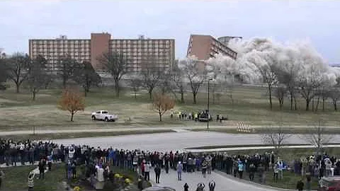 50-year-old McCollum Hall Demolished at KU