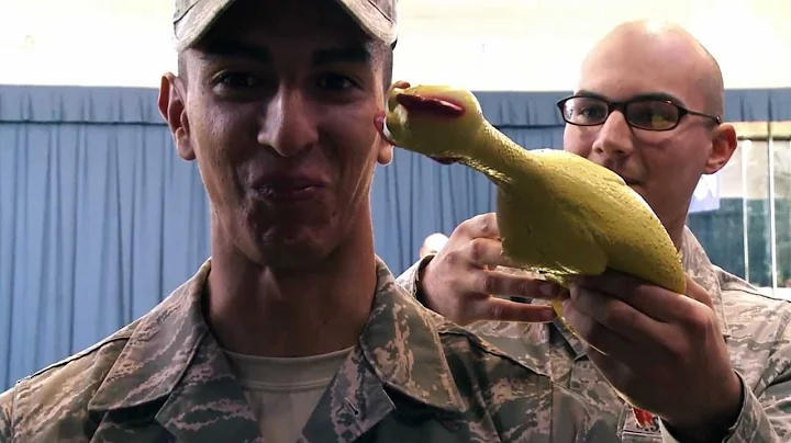 USAF Honor Guard - Rubber Chicken Bearing Test - DayDayNews