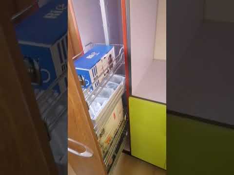 دولاب المطبخ السحاب