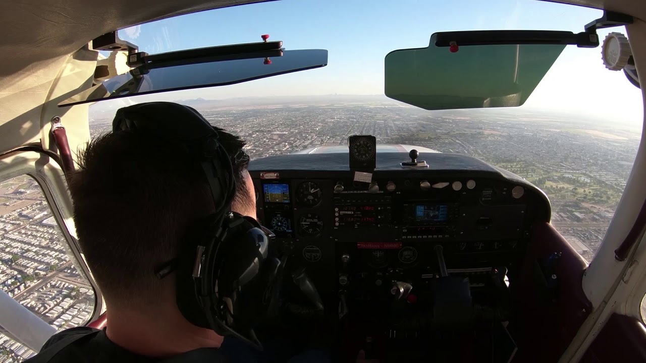 N69MG Cessna 172 Solo Flight KNYL (Yuma International Airport) - YouTube