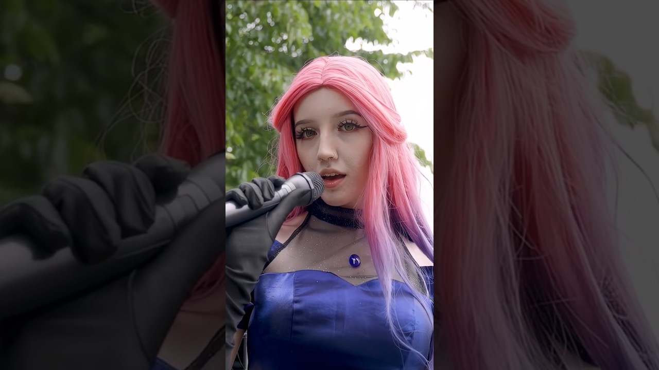 ✨BEAUTIFUL Alien Stage Mizi Cosplay✨ Filmed at MCM London