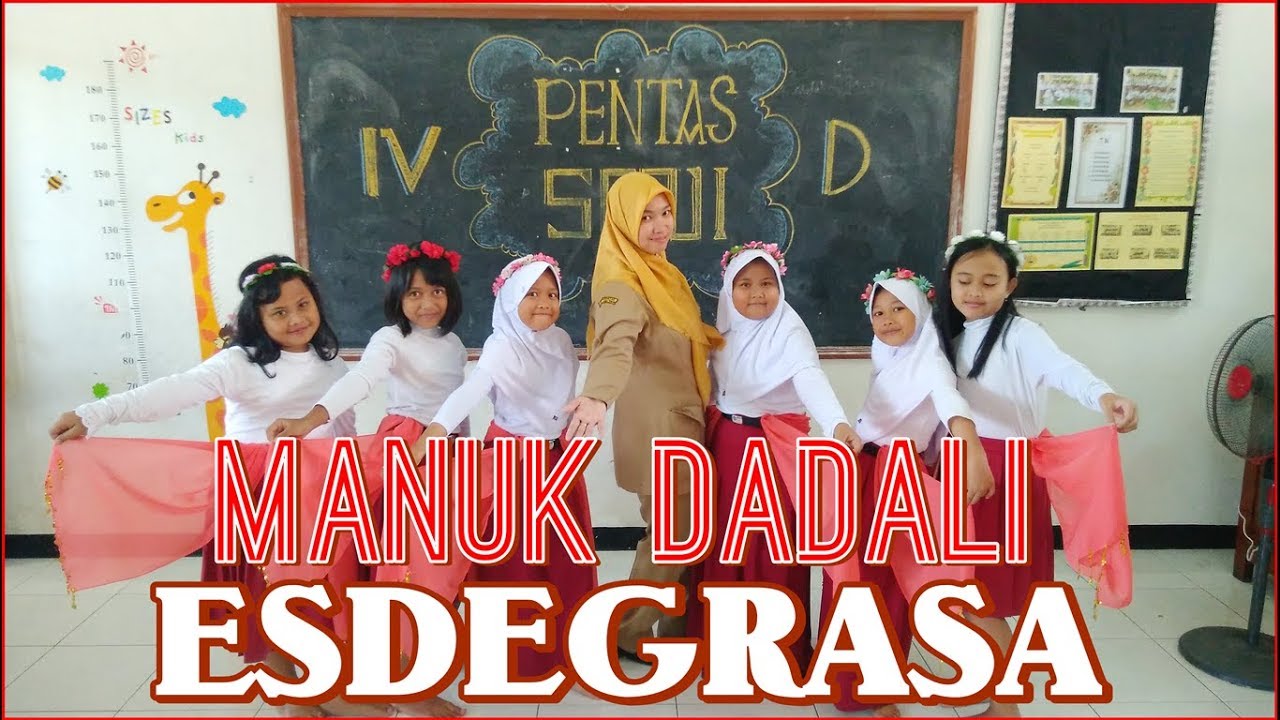 Pentas Seni Tari Manuk Dadali Putih Kelas 4d Sdn Grabag 1