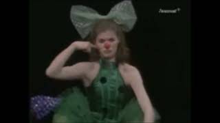 Watch Defranco Family Save The Last Dance For Me video