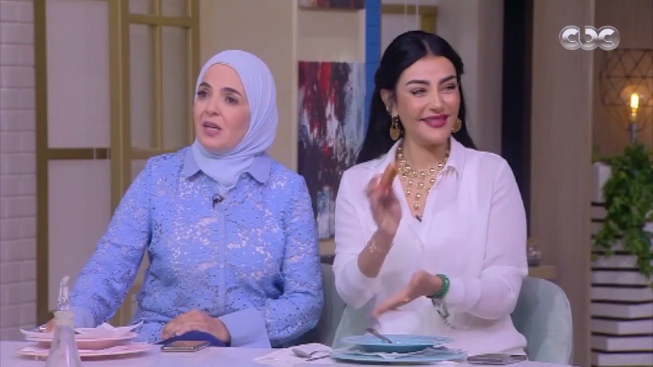 مطبخ الستات| طريقة عمل طاجن بطاطس بالسجق وخبز تركي