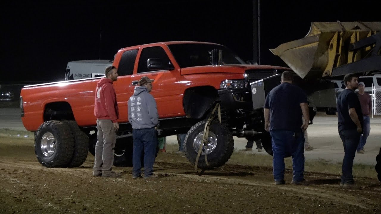 2022 Truck Pulling! 2.6/3.0 Diesel 4WD Trucks Pulling in Lebanon, KY