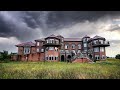Taylor swifts huge abandoned mansion