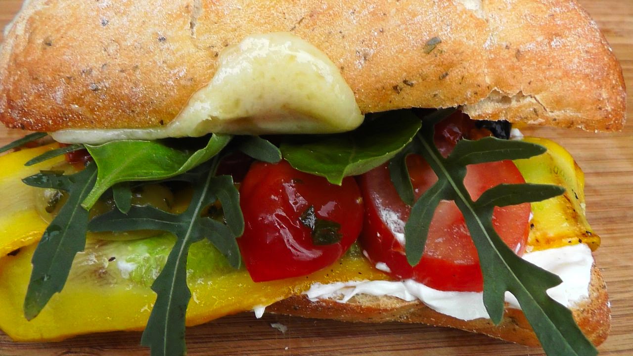 Mediterranes Sandwich Rezept vegetarisch | Der Bio Koch #669 - YouTube