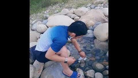 Luộc trứng gà suối nước nóng huyện vĩnh thạnh. bình định