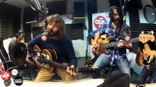 Angus Stone - Wooden Chair - Session Acoustique OÜI FM